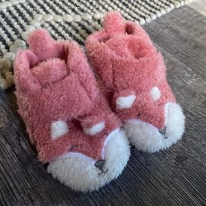 Newborn pink fox Velcro booties